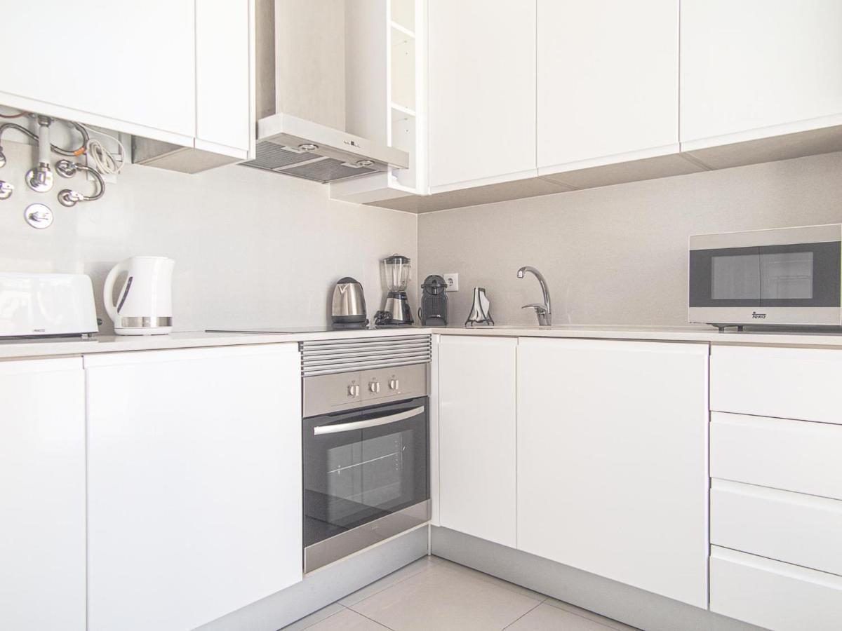 Baixa Chiado 2 Bedroom Duplex Apt With Ac Elevator Lissabon Buitenkant foto